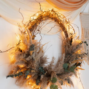 Coronita Pampas si Eucalipt